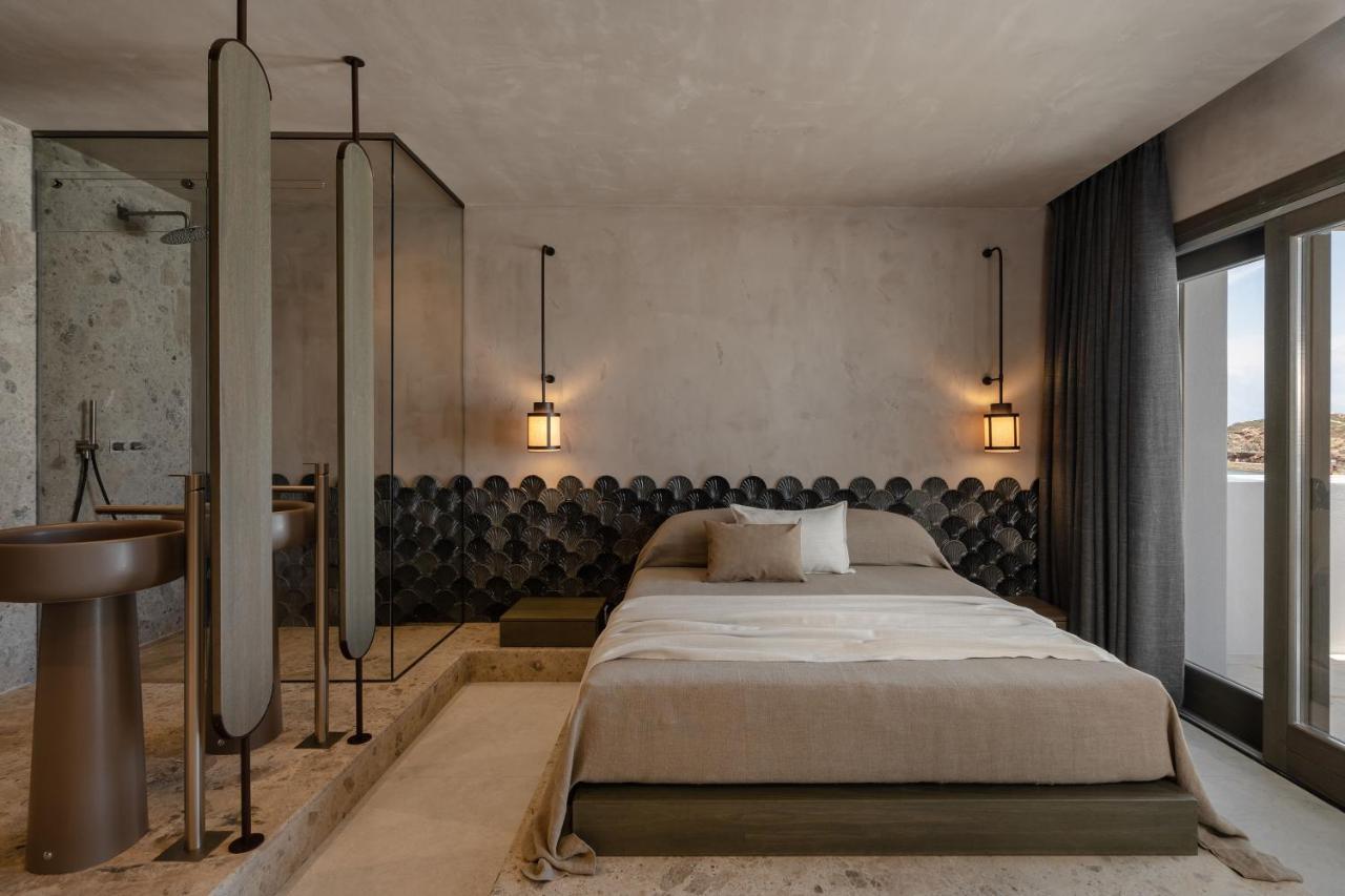 Naxos Rhyton Hotel 4*