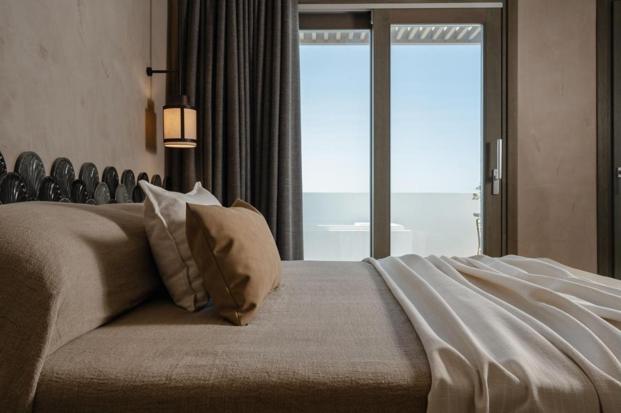 Naxos Rhyton Hotel 4*