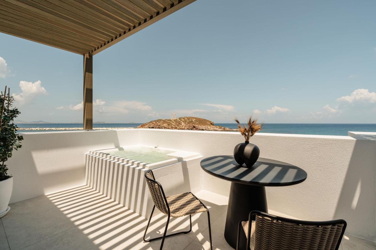 Hotel Naxos Rhyton 4*