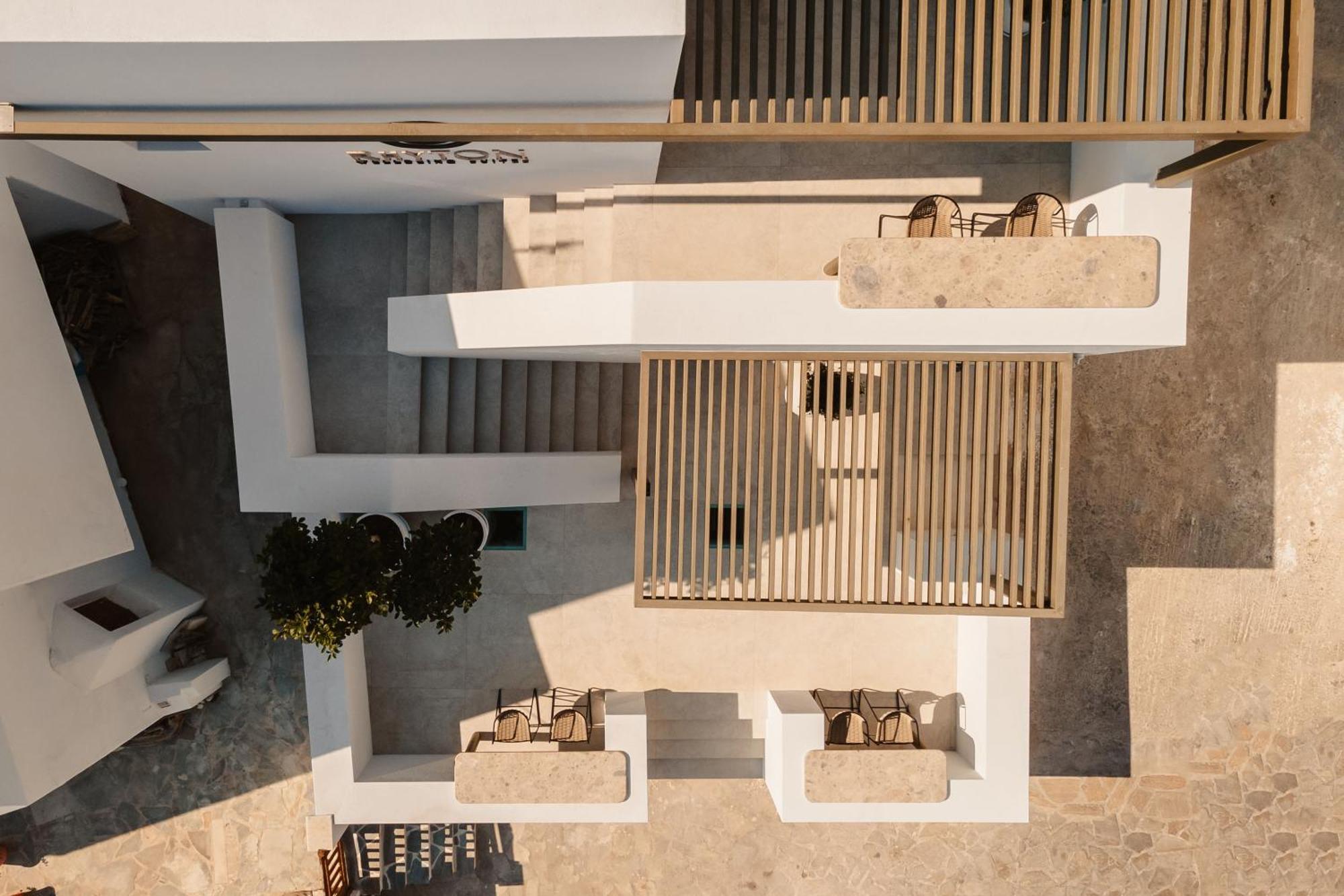 Naxos Rhyton Hotel 4*